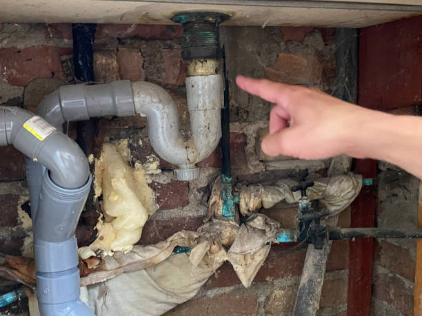 Best Emergency water damage restoration  in Templeton, CA
